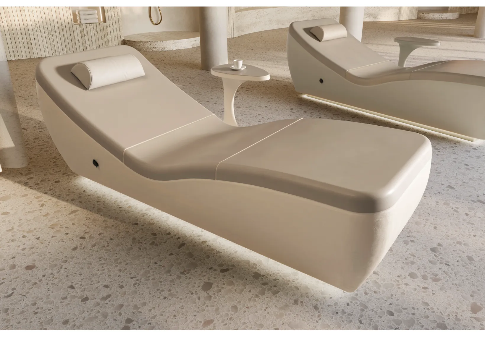 Lounger Four PLUS 
