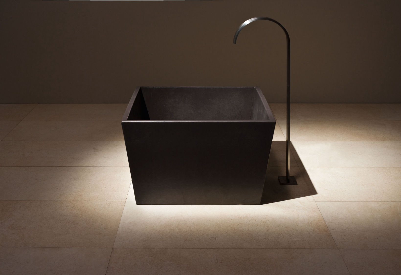 Spavision | Square Foot Basin 