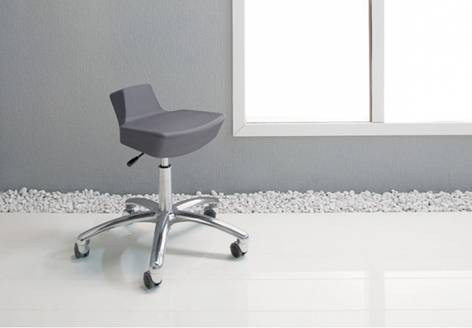 Therapist Stools | Spa Vision | Global Leading Spa Equipment Supplier