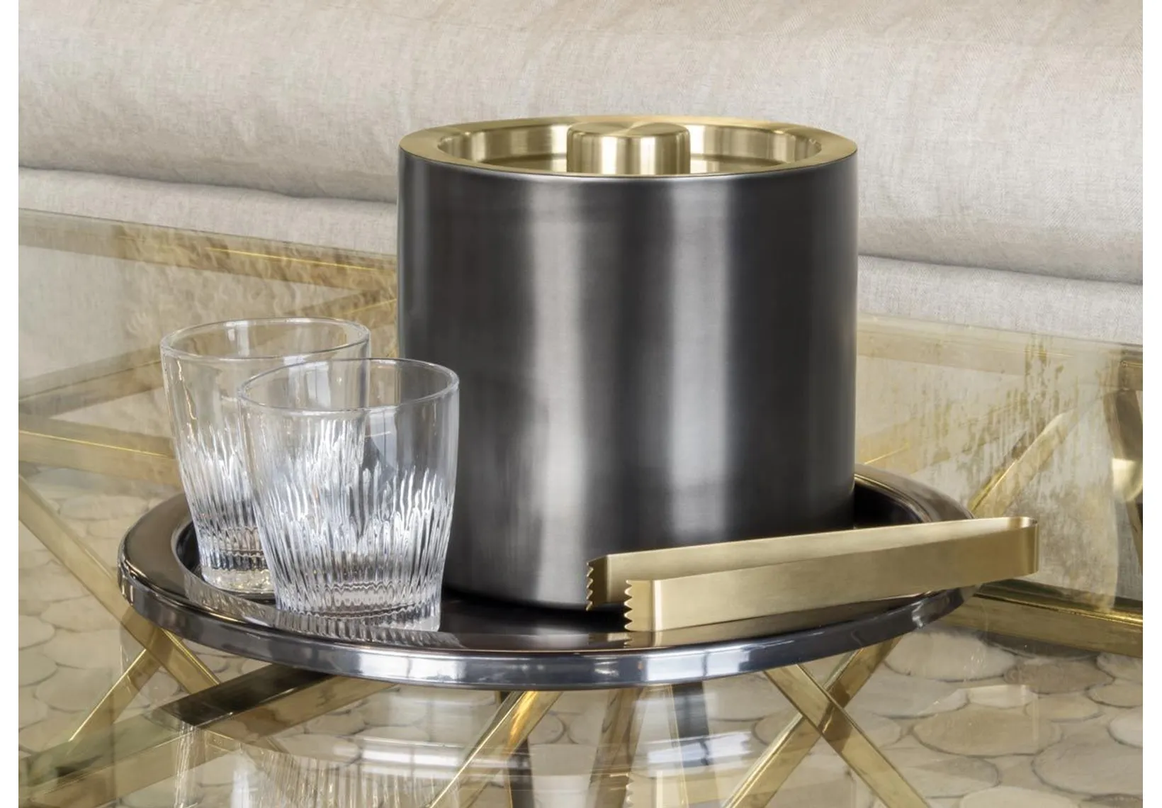 Tokyo Round Stainless Steel Tray 14"/35cm 