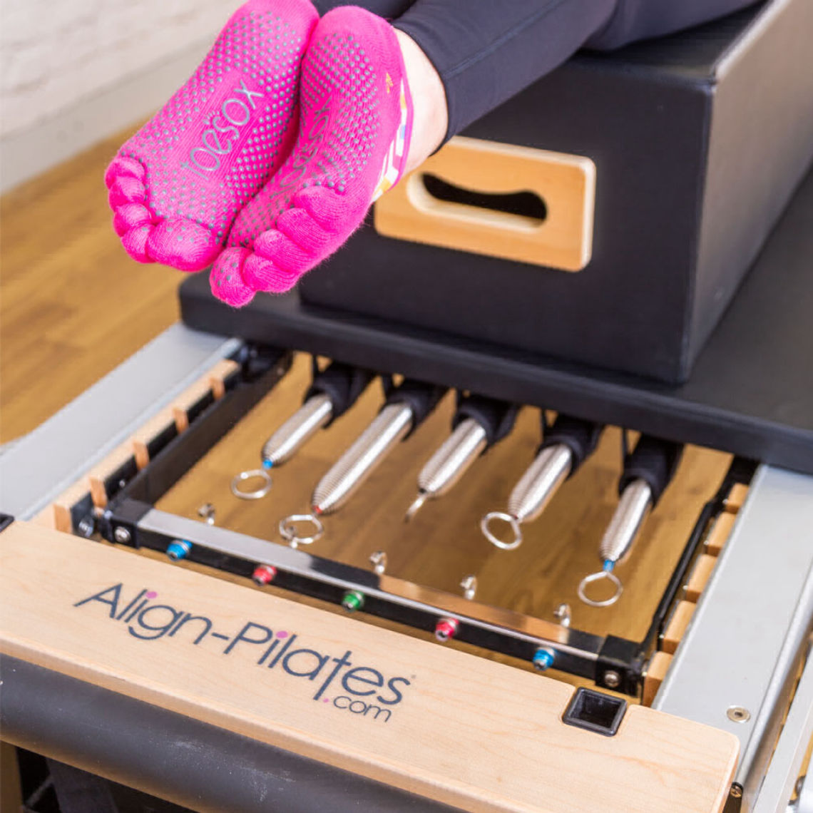 A8 Pro Pilates Reformer 